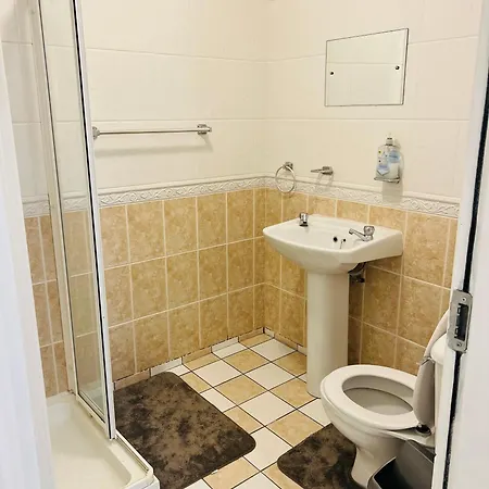 Ideal بيت ضيافة